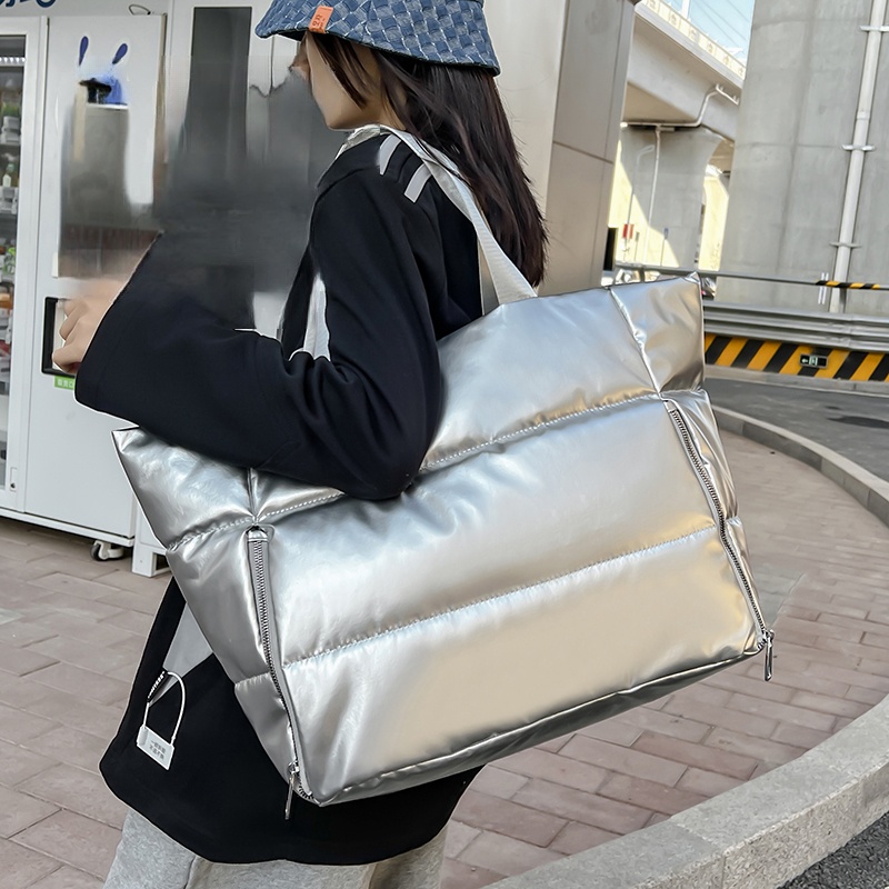 Women Y2k Silver Shoulder Bag  - Down Jacket Packable บทวิจารณ์และราคา