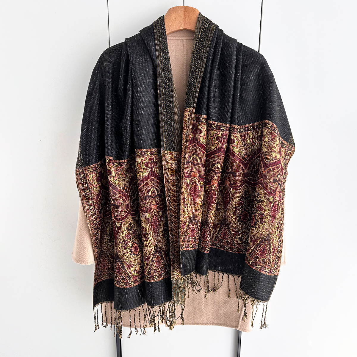 Luxury Scarf For Women Autumn  - Cashmere Pashmina Wrap บทวิจารณ์และราคา