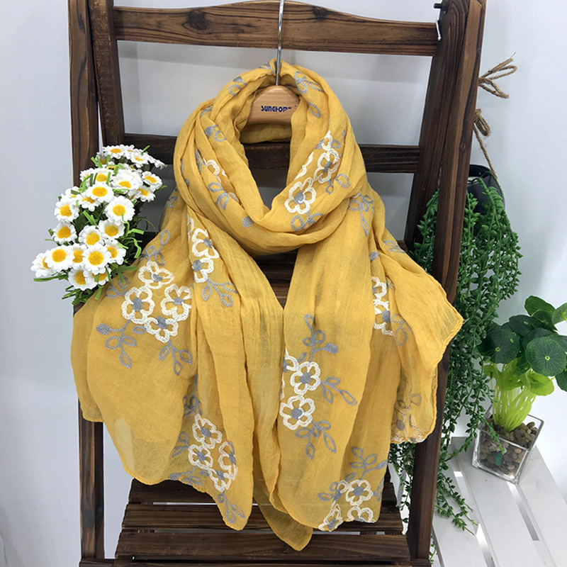 Many Colours Ethnic Embroidery - Shawl Wrap Winter บทวิจารณ์และราคา