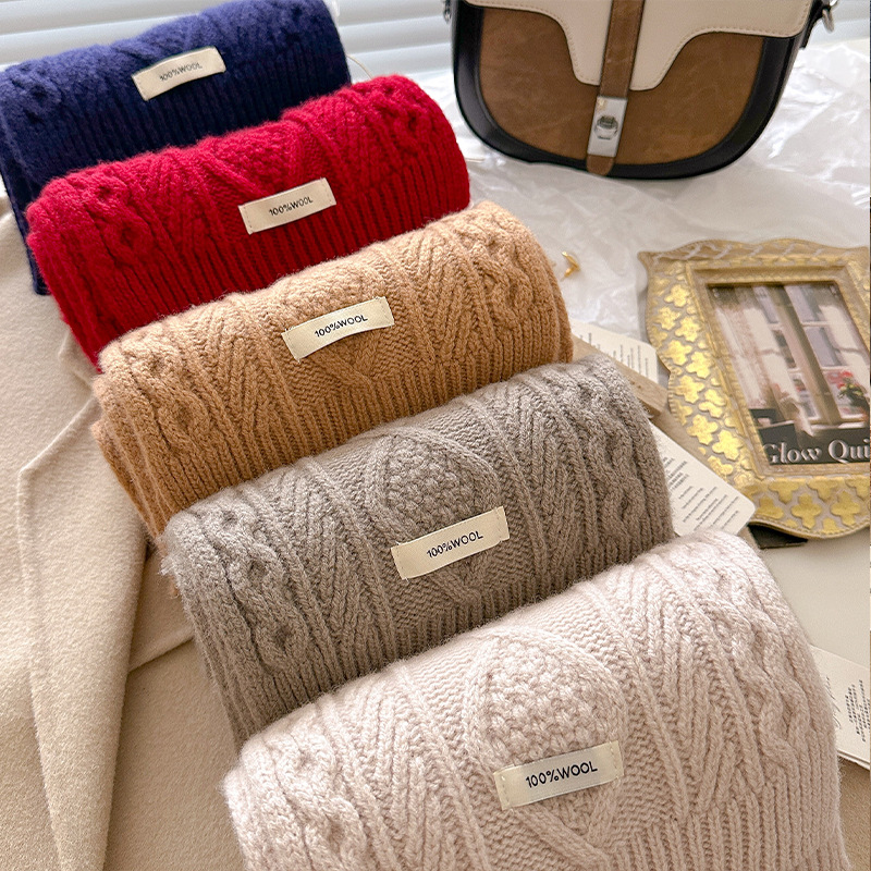 Luxury 100% Wool Scarf Women M - Shawl Wrap Winter บทวิจารณ์และราคา
